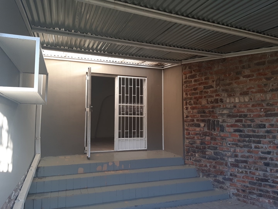 To Let 4 Bedroom Property for Rent in Suidrand Free State